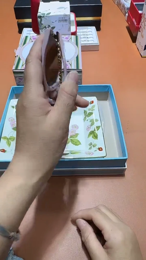 瓷片全场正品,一件不留@@1