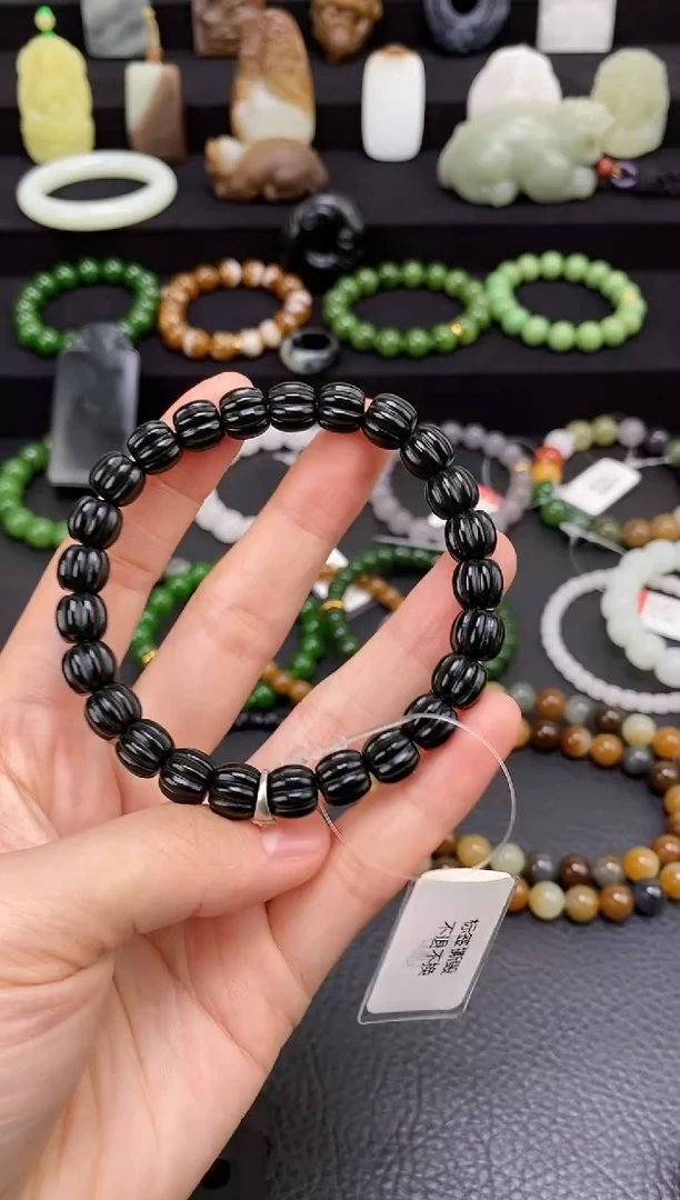 未镶嵌和田玉挂件8mm黑青瓜珠手串