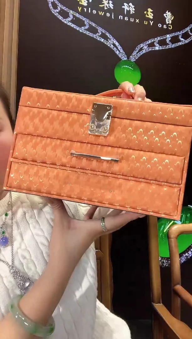 【闪购商品】翡翠挂件未镶嵌盒