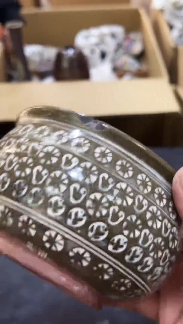 罐如图所示 阁集工艺品