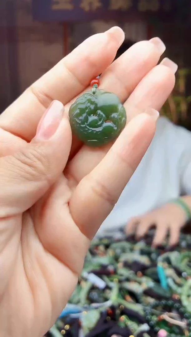 颈饰未镶嵌和田玉多样性发货拍一发一