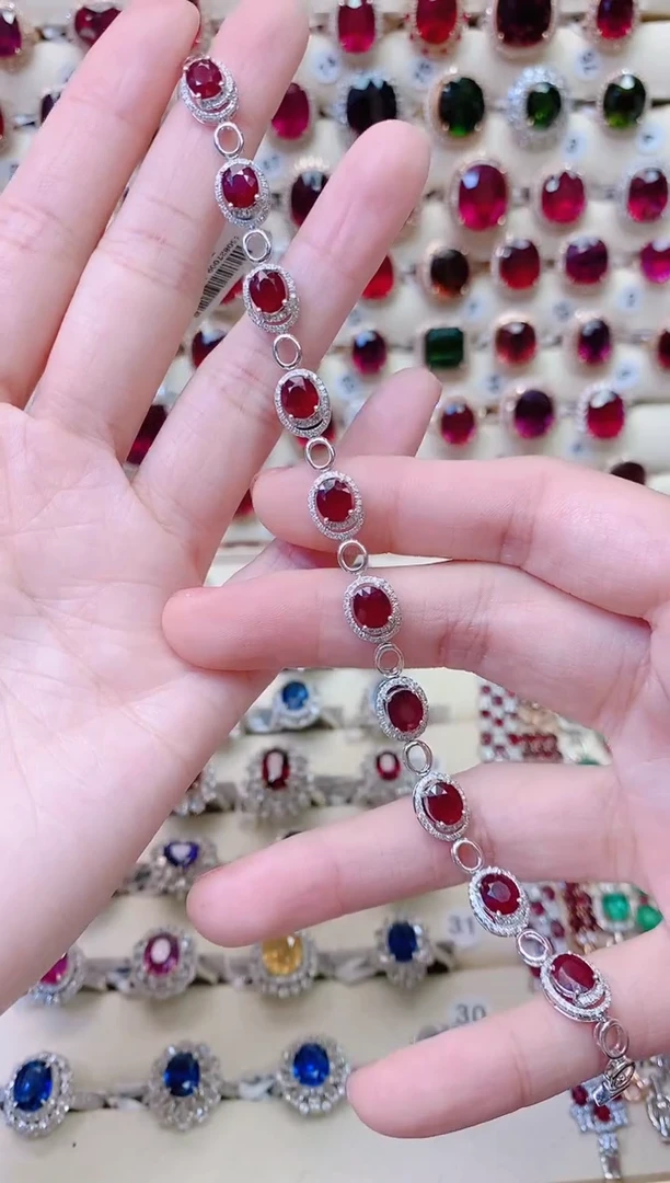 18K金镶嵌18K金手链红宝石1