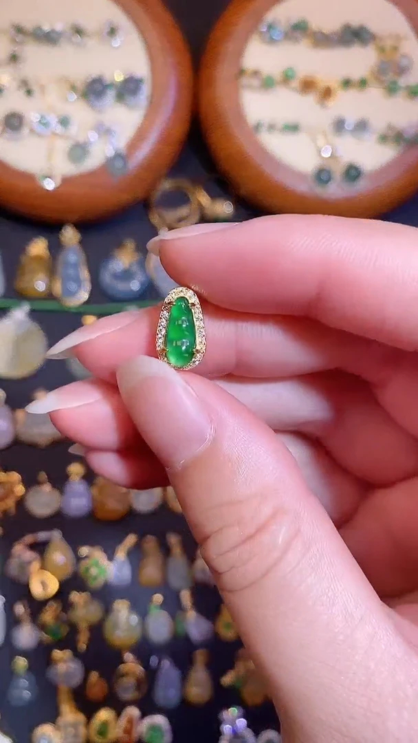 翡翠银S925镶嵌颈饰天然A货翡翠