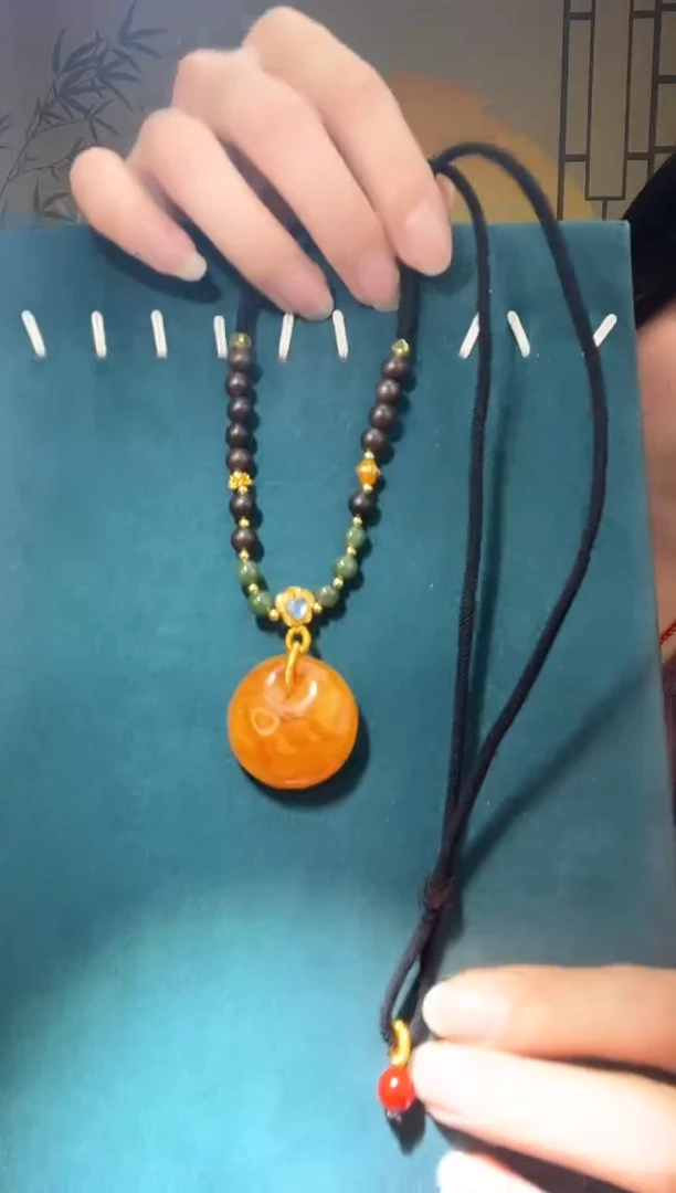 【闪购商品】琥珀裸石未镶嵌A0092天然蜜蜡