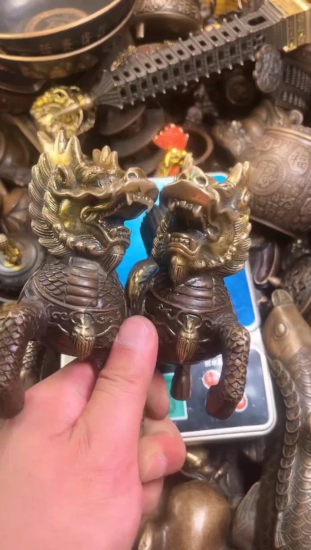 精美铜器点击下单