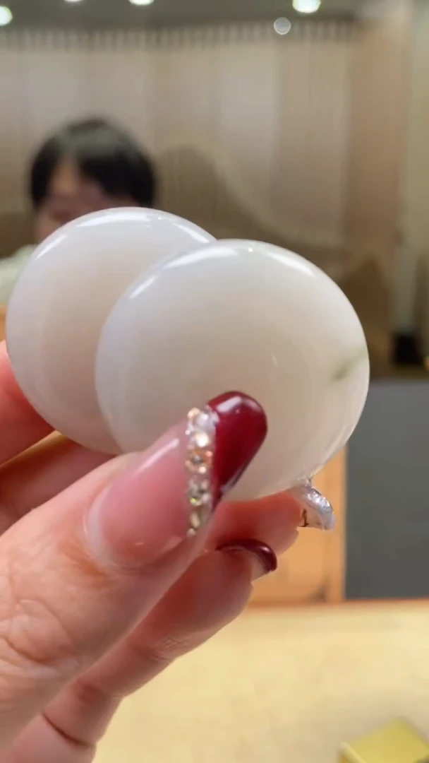 【闪购商品】定制翡翠未镶嵌多样性发货 (只发一件) *A15