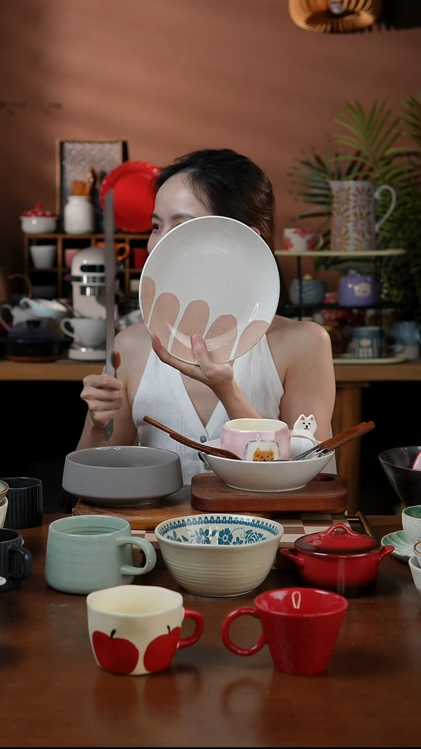 瓷片8.5英寸粉色麻点印花盘 微瑕 凑满20发货