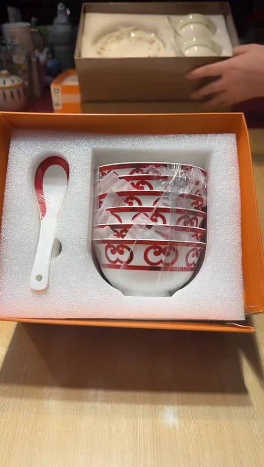 瓷片生活的本意是开心啊@@1