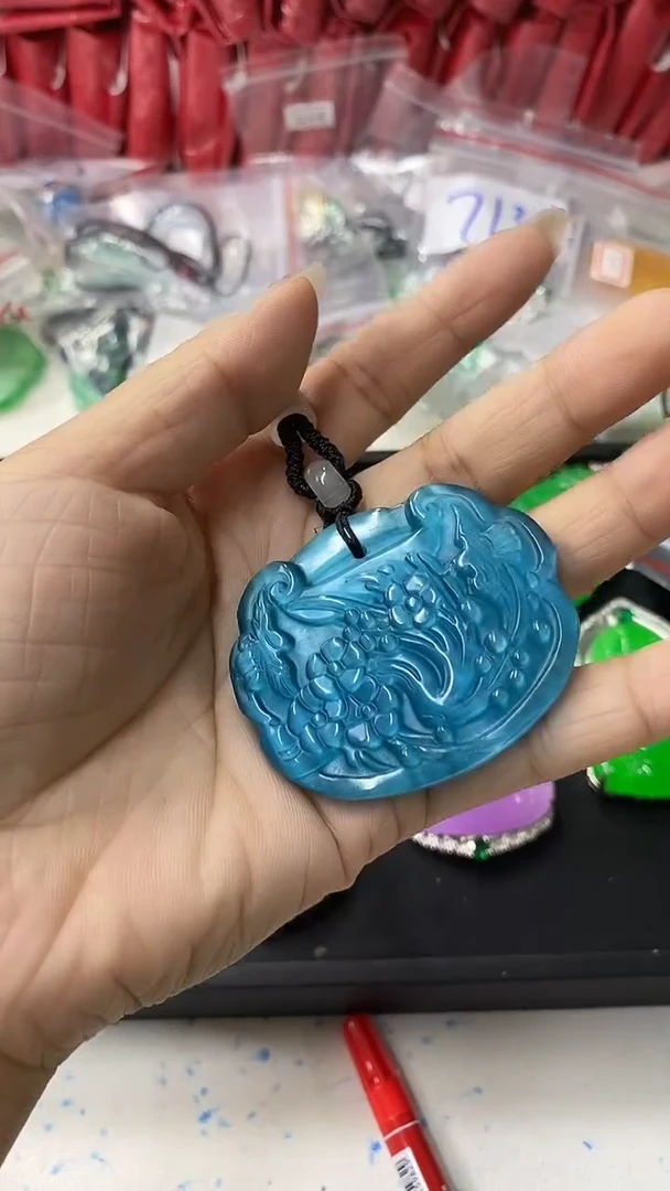 流行美美百搭真实好看直播间5186