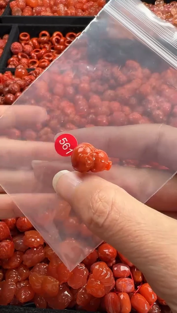颈饰未镶嵌南红玛瑙11