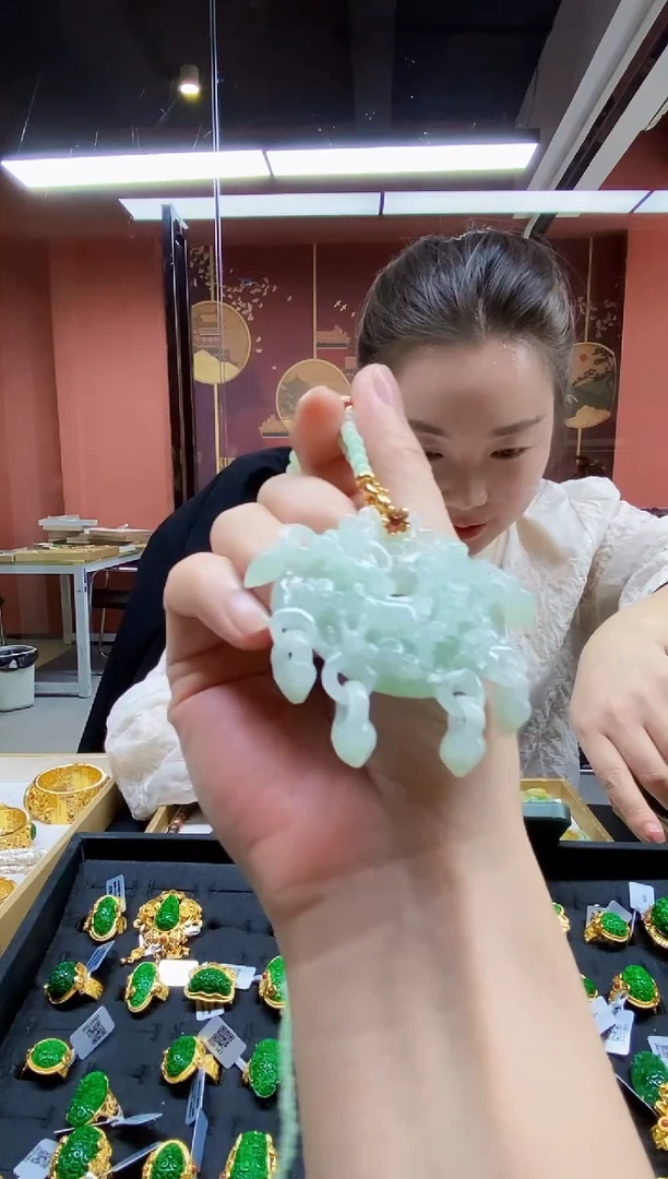 颈饰未镶嵌翡翠翡翠吊坠