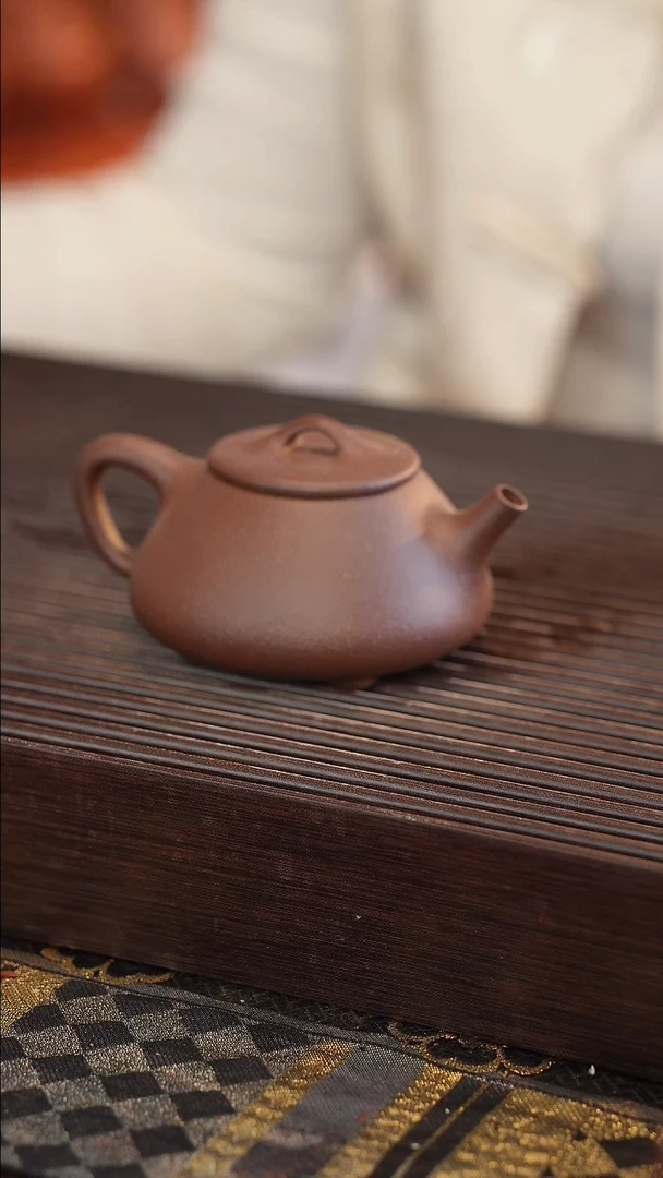 茶壶紫砂子冶石瓢 18目 紫泥 半手工 150cc