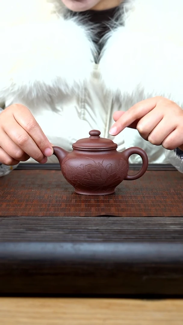 【闪购商品】紫砂茶壶cxm 紫泥 掇只 刻绘