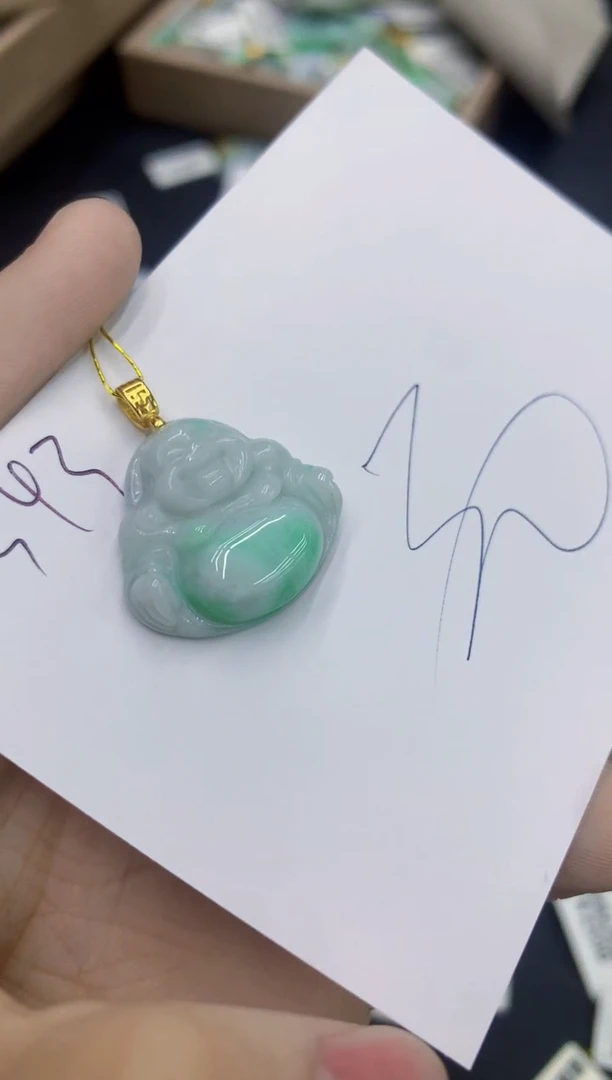 翡翠未镶嵌颈饰1111111