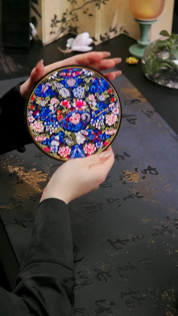 壹藏贰宝暗八仙大垫子一片