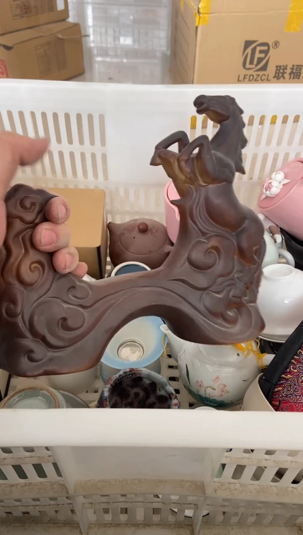 杯无运费险有瑕疵的摄影的产品有使用过的痕迹有点脏介意勿拍