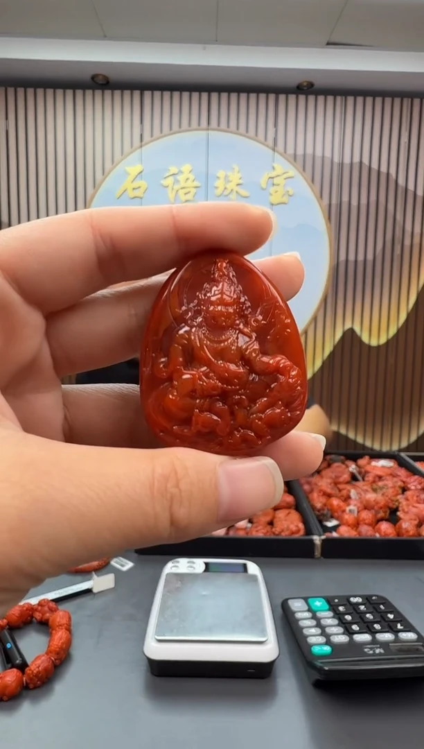 未镶嵌雕刻南红玛瑙067ZB0916产品一个