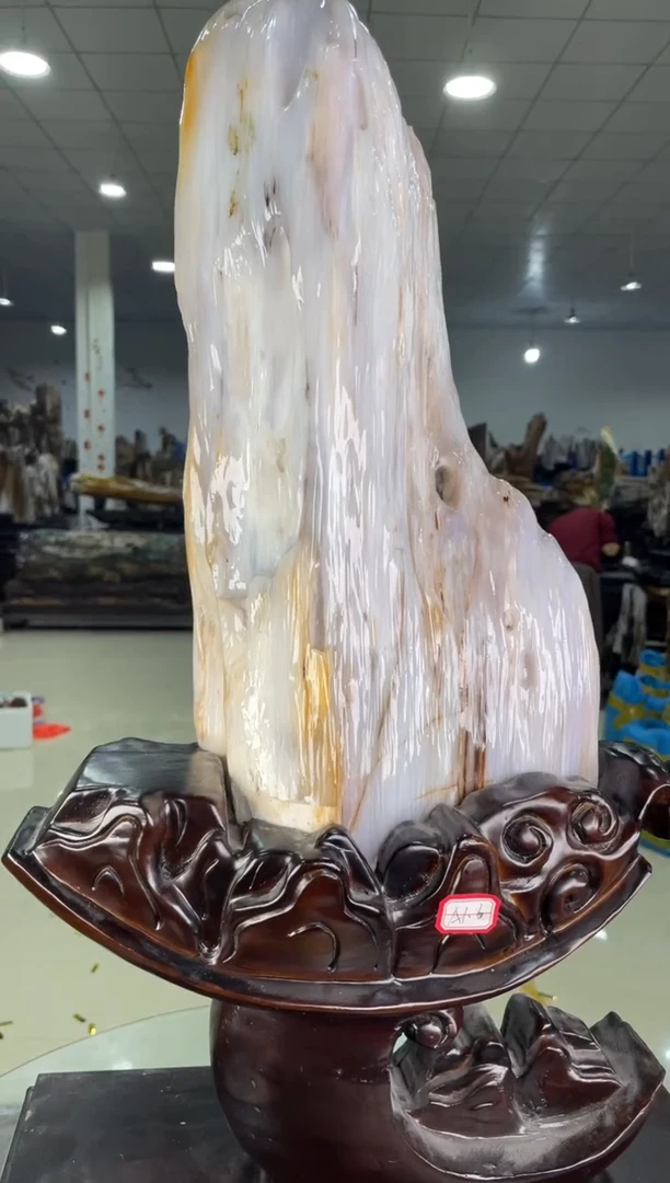 【闪购商品】硅化玉摆件未镶嵌40