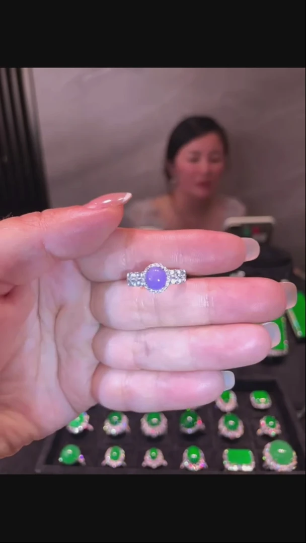 翡翠戒指18K金镶嵌紫罗兰戒指