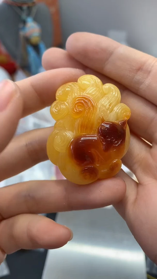 未镶嵌琥珀珠宝奇石689）5发1