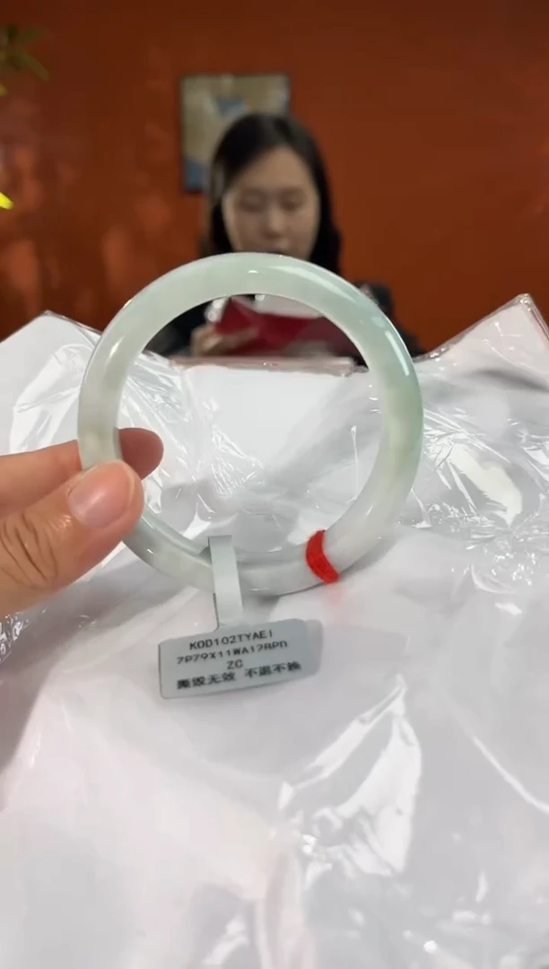 未镶嵌手镯翡翠6  58