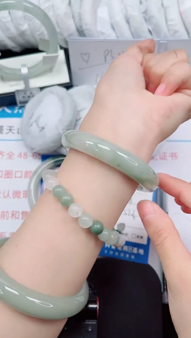 未镶嵌手镯石英质玉117-57/58