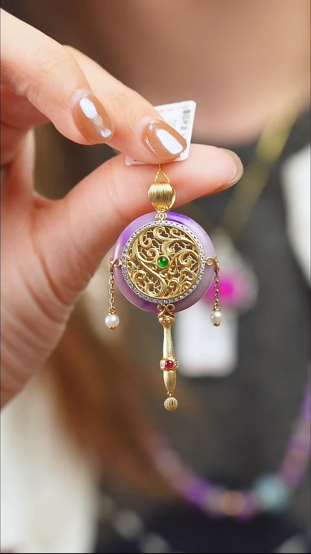 苏纪石（舒俱来）18K金镶嵌吊坠(不含链)22