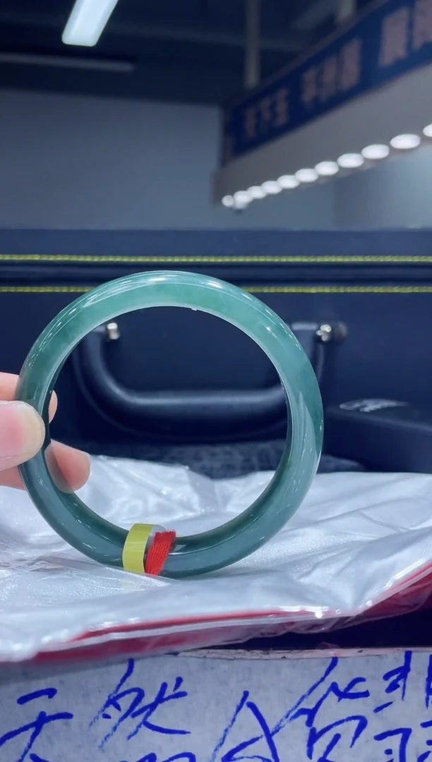 未镶嵌手镯翡翠20