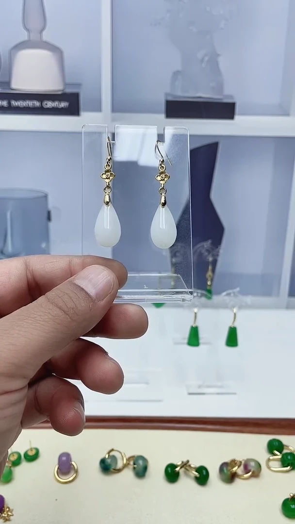 未镶嵌和田玉耳饰88号