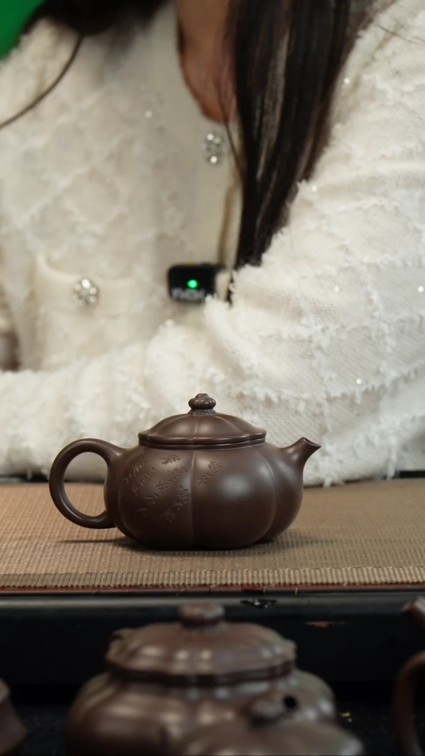 【闪购商品】紫砂茶壶老紫泥筋纹寒江