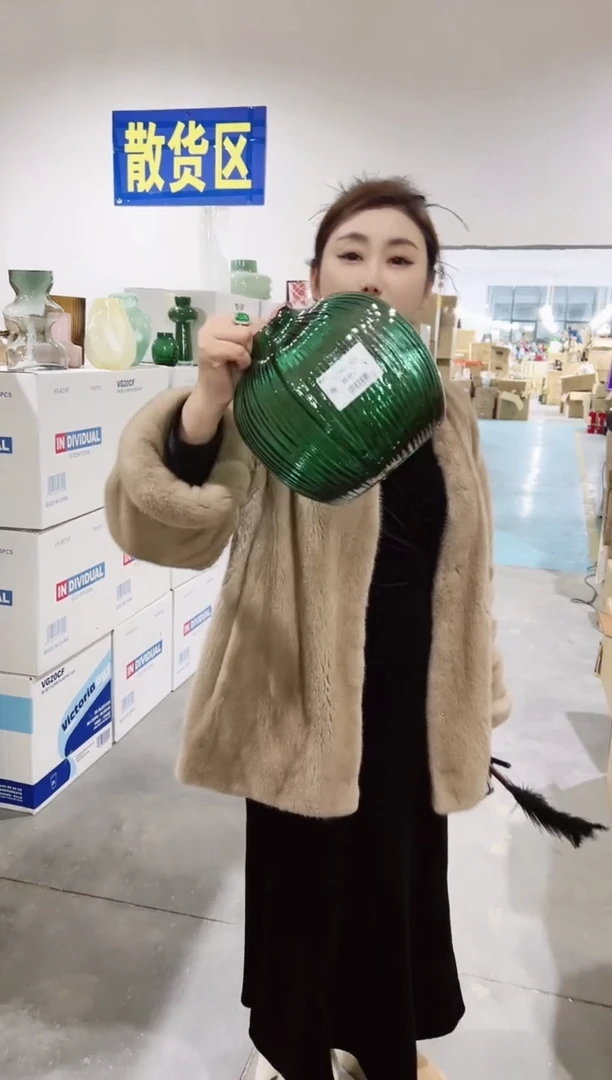 【闪购商品】玻璃私花贸易祁琪-微瑕--2BH9D