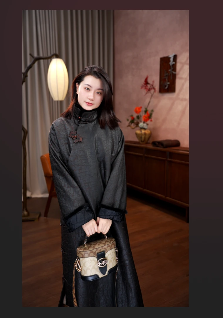 莨木与纱-香云纱原色龟裂纹水貂毛盘扣长袍连衣裙（内里骆驼绒）