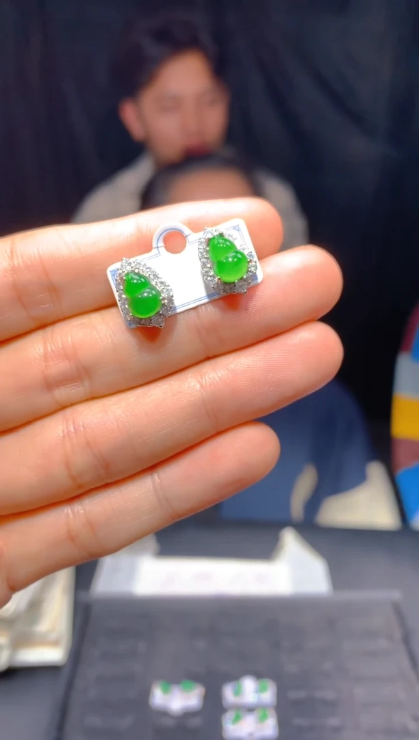 【闪购商品】定制翡翠未镶嵌13多样性发货（发其一）