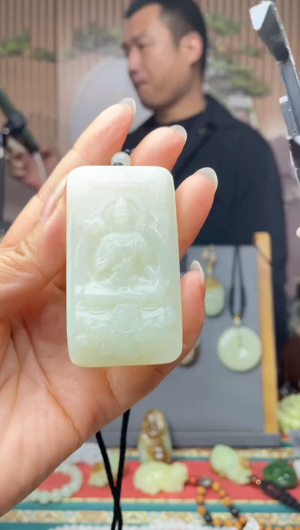 未镶嵌和田玉挂件拍一发一