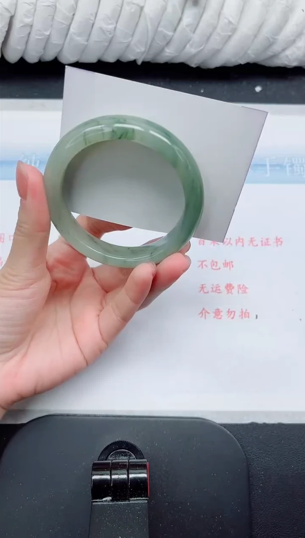 【闪购商品】石英质玉手镯未镶嵌237#56.1