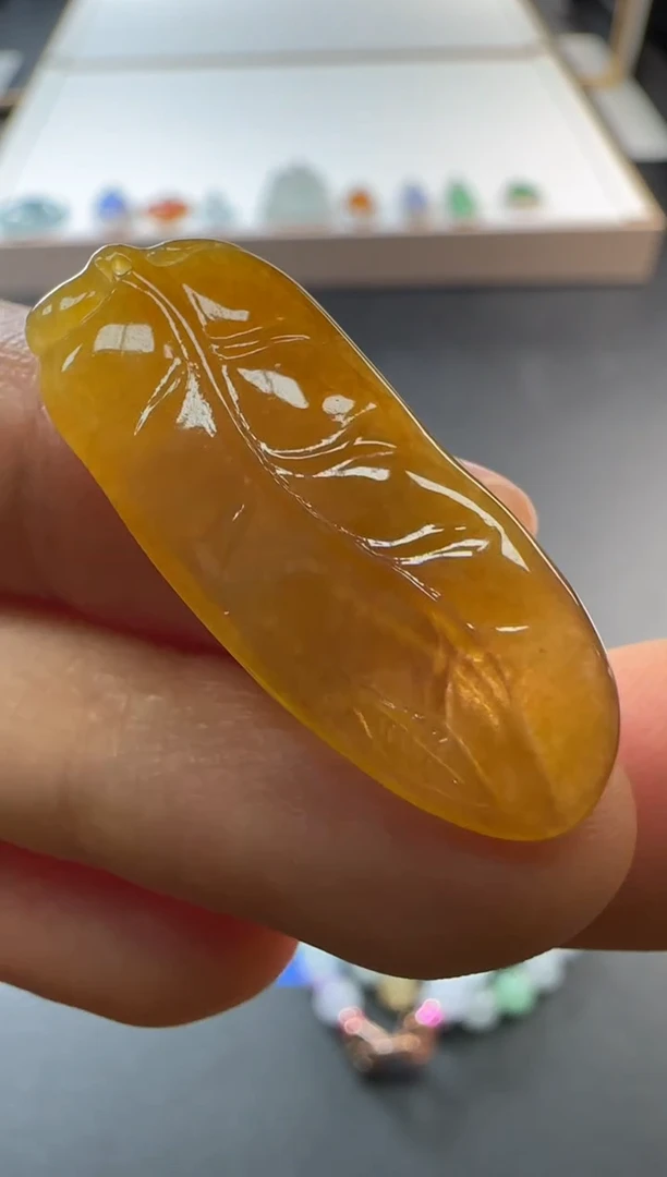 【闪购商品】翡翠颈饰未镶嵌不退不换 无鉴赏期