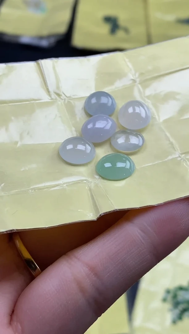 翡翠散珠天然翡翠裸石蛋面2