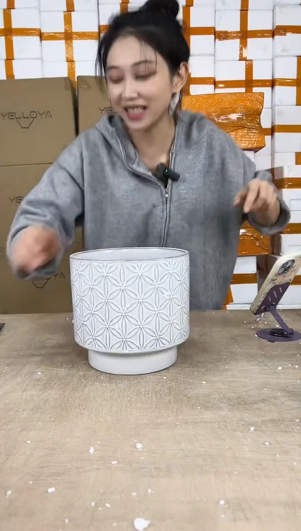 圆筒菱形白色大号21x19