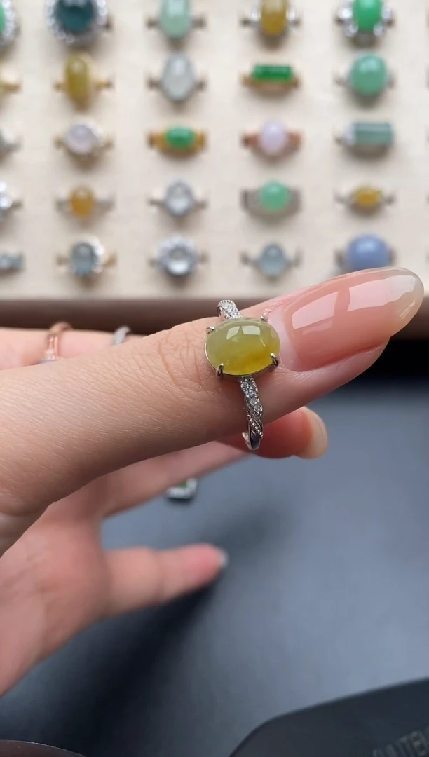 银S925镶嵌戒指翡翠一物一证一礼盒