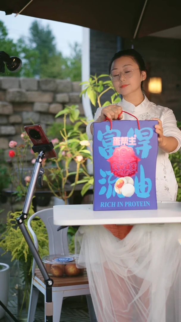 鸭蛋一盒鸭蛋一盒