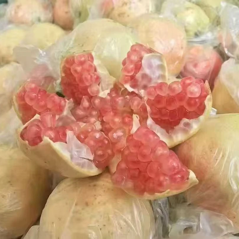云南蒙自老树禄籽甜石榴，老品种，籽粒素雅淡粉，果味正