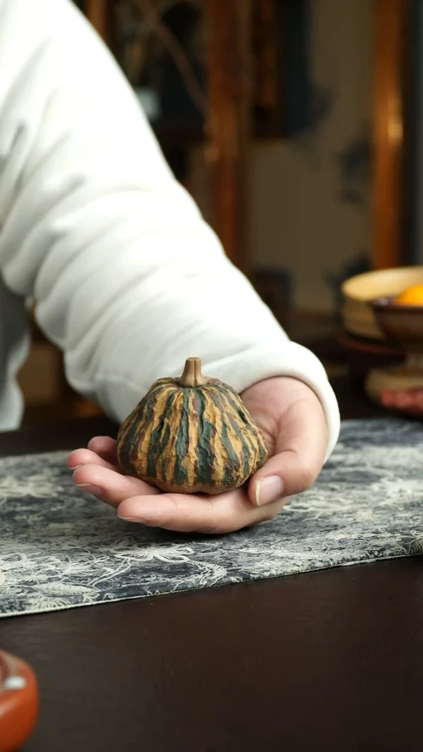 茶杯紫砂23号 贝贝南瓜盖置香插 宜兴紫砂原矿作品