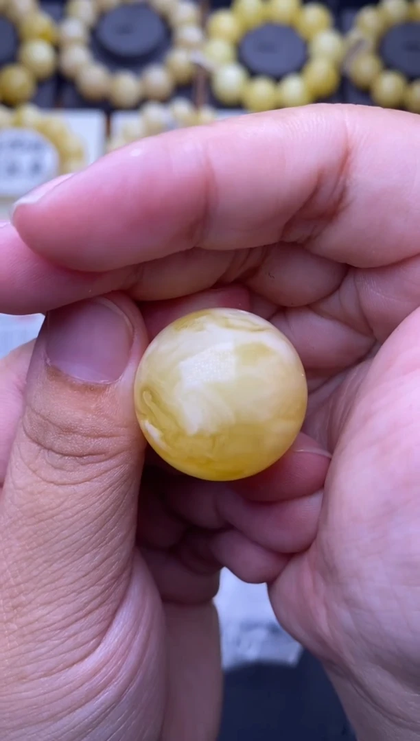 裸石琥珀未镶嵌大小姐珠宝严选39