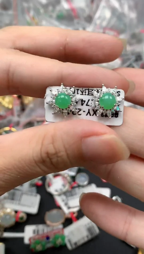 翡翠戒指银S925镶嵌天然A货缅甸翡翠