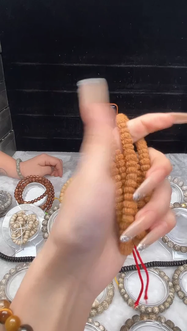 【闪购商品】星月菩提手串兔兔兔