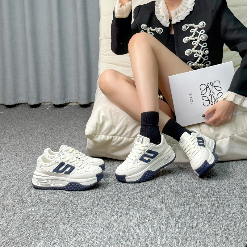 【雨蝶】厚底老爹鞋女2024秋冬加厚炸街百搭小个子休闲小白鞋9991