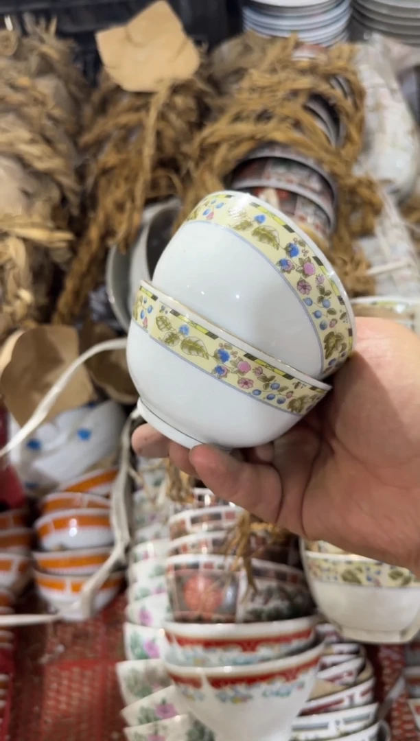 摆件碗两个一组9.5厘米微瑕请慎拍