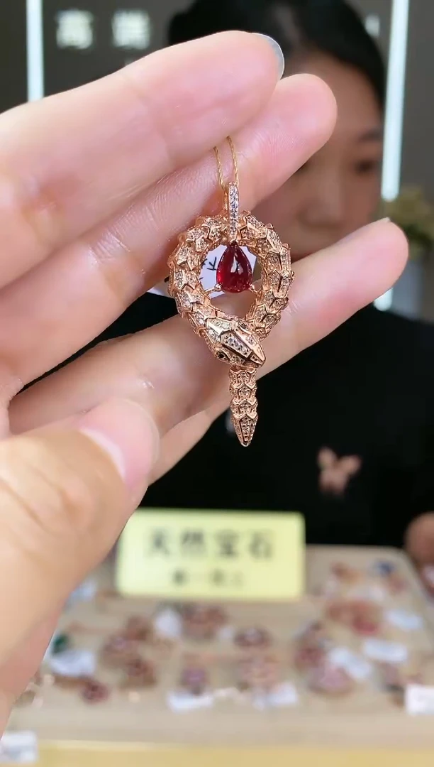 【闪购商品】红宝石颈饰银S925镶嵌颈饰