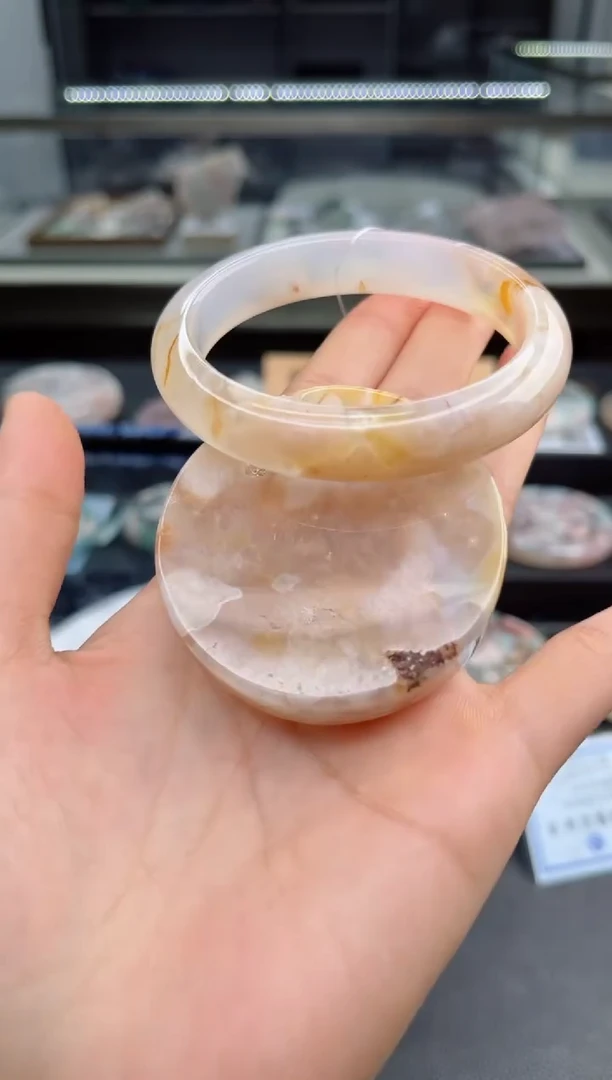 石英质玉手镯未镶嵌57圈口（赠送镯心）3889187