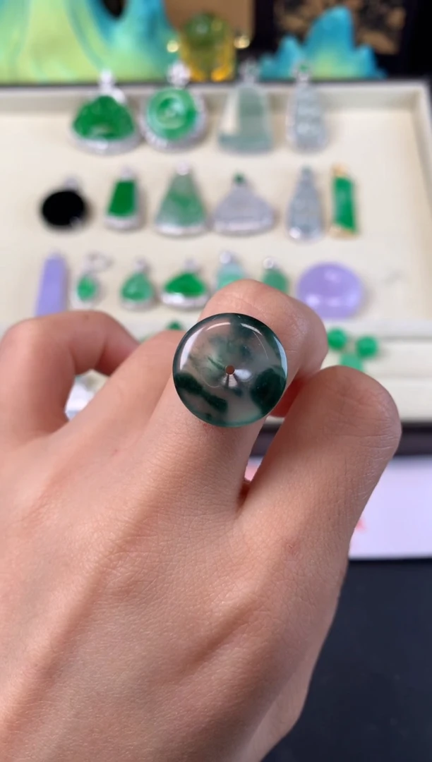 未镶嵌定制翡翠裸石（镶嵌定制）